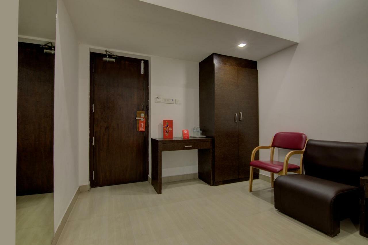 Hotel Sai International Chennai Esterno foto